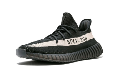 Yeezy Boost 350 V2 Oreo