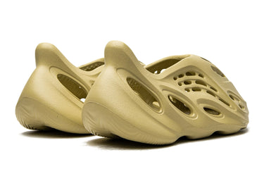 Adidas Yeezy Foam RNNR Sulfur