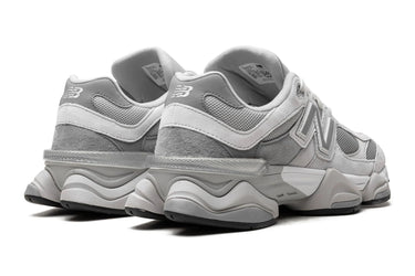 New Balance 9060 Silver Grey